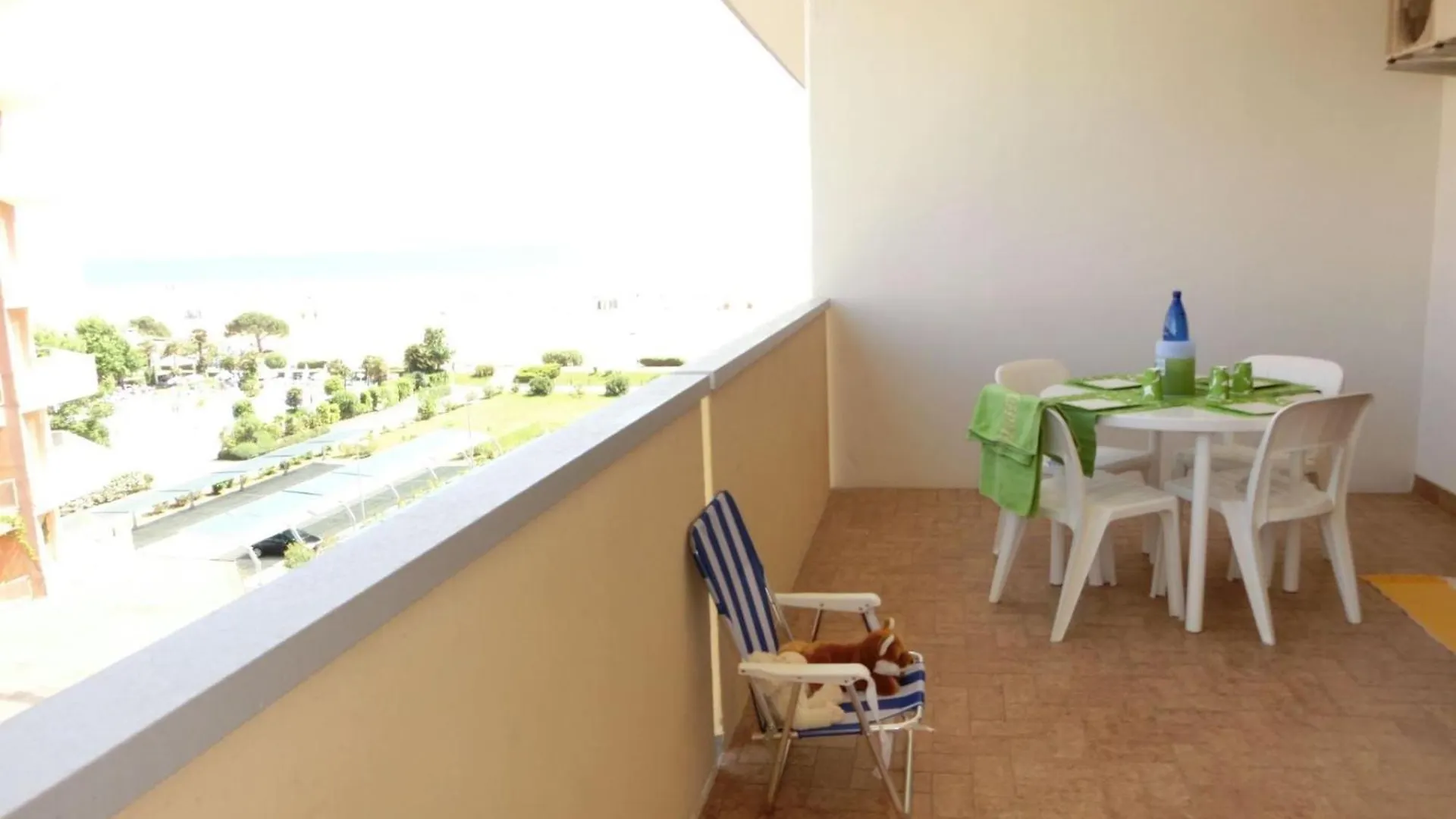 Apartment Relaxing Seaside Flat In A Modern Residence Bibione Italy